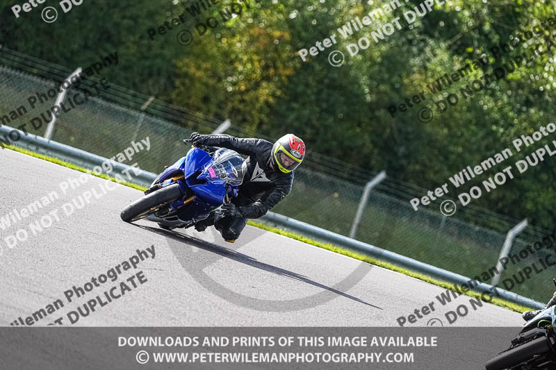 donington no limits trackday;donington park photographs;donington trackday photographs;no limits trackdays;peter wileman photography;trackday digital images;trackday photos